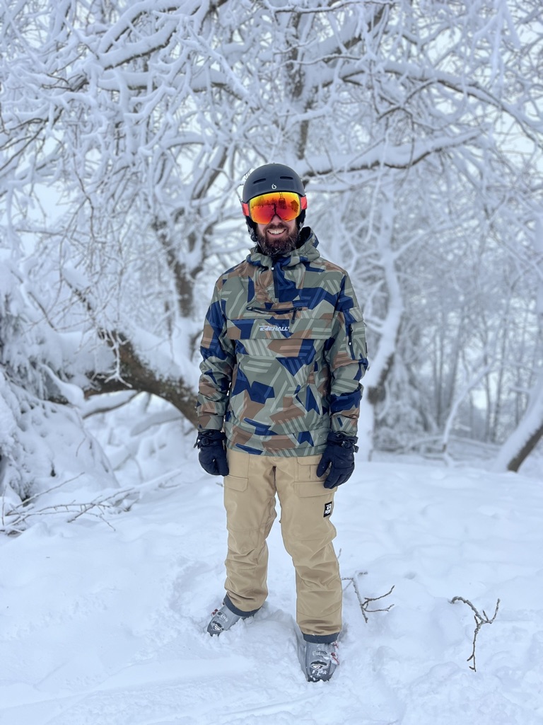Niels van Ski Doctor in de sneeuw